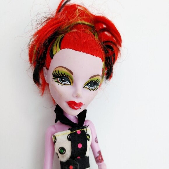 Monster High Skullmate Roller Maze Operetta Dress Doll - Picture 3 of 3